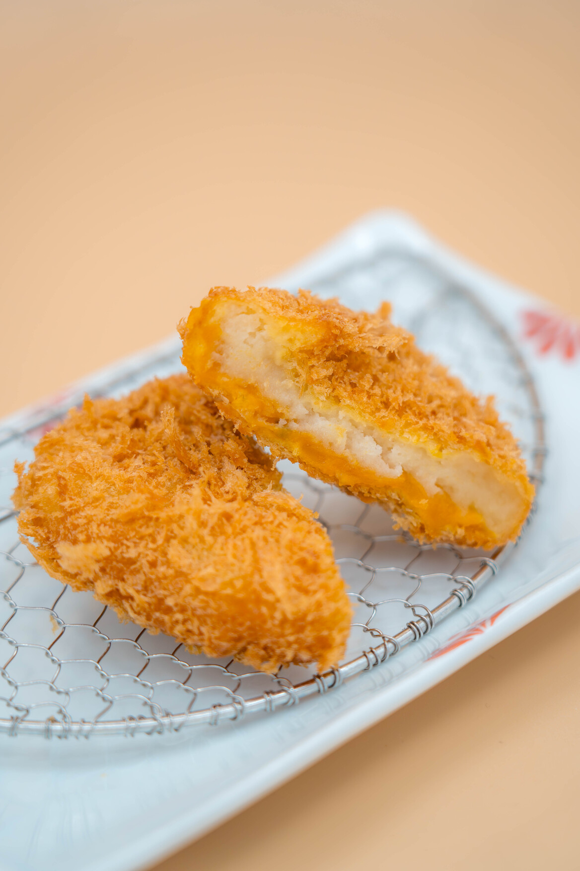 期間限定】かぼちゃとじゃがいものコロッケ販売中！※ご好評につき完売